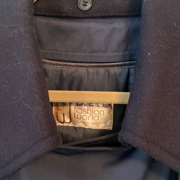 Men’s trench, overcoat made by Fashion World. Size 38 reg.# 538 - Picture 2 of 12